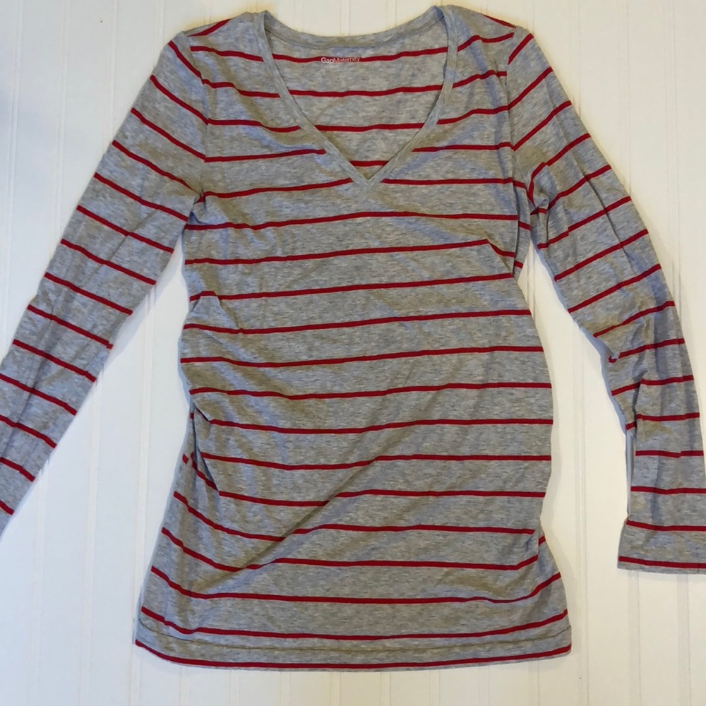 Gap maternity long sleeve tee